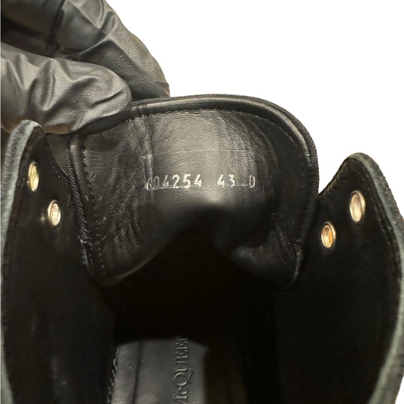 Alexander Mc Queen Mens Black Canvas High Top Sneakers - Picture 6 of 7